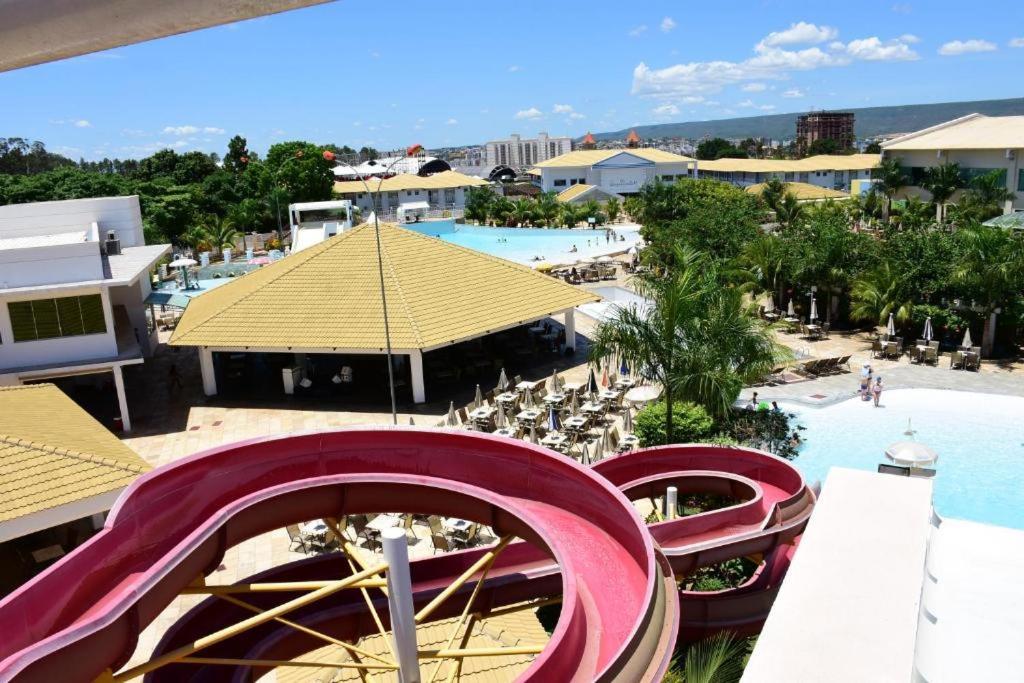 Lacqua Diroma 1 - Apartamentos Jn Caldas Novas Dış mekan fotoğraf